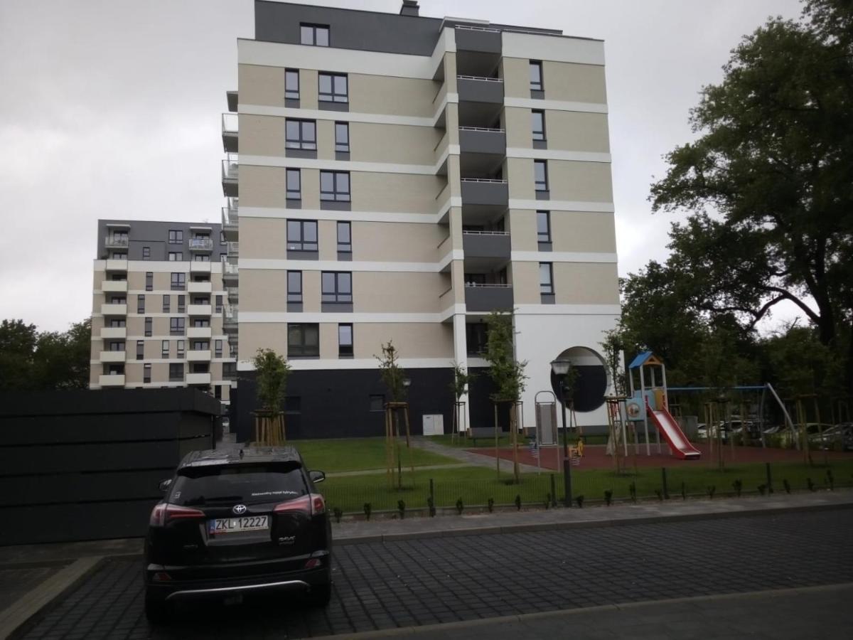 Apartament Szmaragdowy Platan Kołobrzeg Extérieur photo